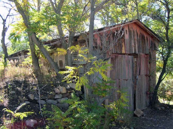 Adobe Shed on First St